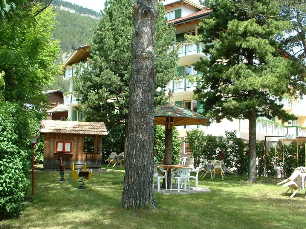 Hotel Montana Pozza di Fassa Exteriér fotografie